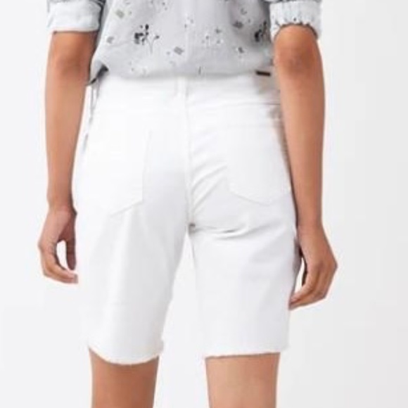 Carve Designs Oahu corduroy raw hem 10” shorts - Picture 2 of 12